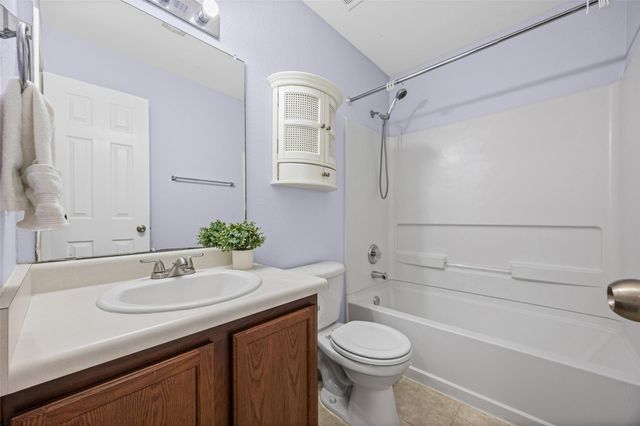 11509 Autumn Ash DR, Manchaca, TX 78652
