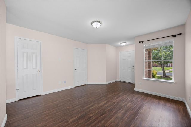11509 Autumn Ash DR, Manchaca, TX 78652