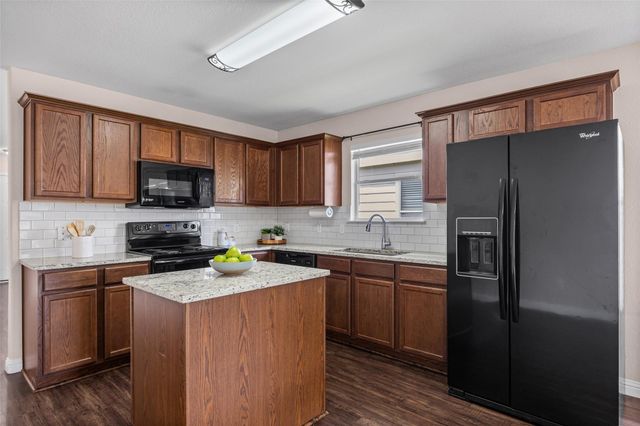 11509 Autumn Ash DR, Manchaca, TX 78652