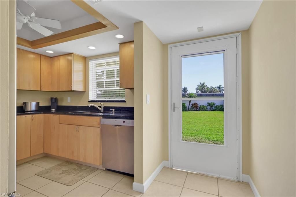 315 Saint Andrews BLVD C5, NAPLES, FL 34113 — photo 3