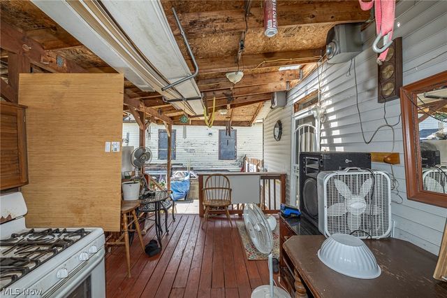 3201 W 54th Street, Cleveland, OH 44102