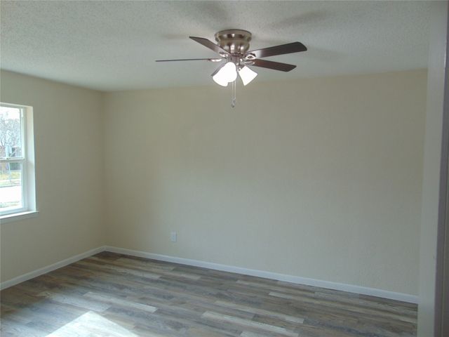 871 Magnolia Lane, Lancaster, TX 75146