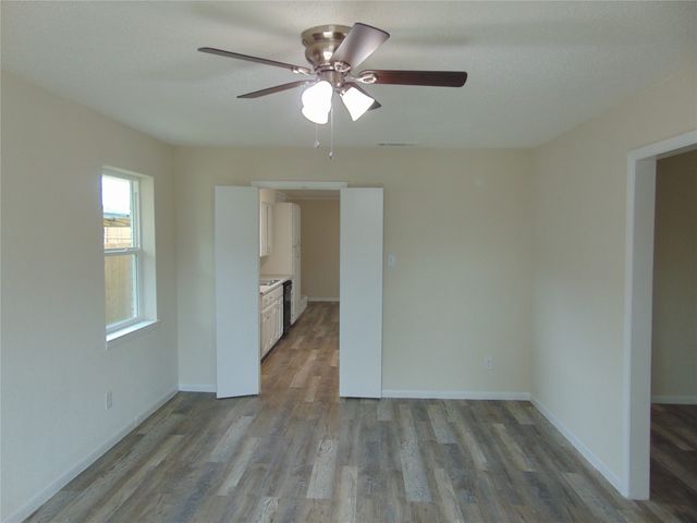 871 Magnolia Lane, Lancaster, TX 75146