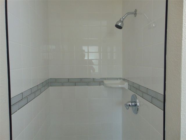 871 Magnolia Lane, Lancaster, TX 75146