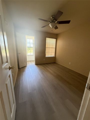 616 Overton Drive, Wylie, TX 75098