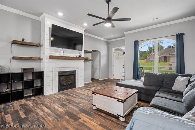 2207 Lisa Lane, Van Buren, AR 72956