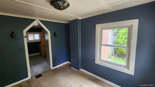 200 Oak Avenue, Flanders, NY 11901