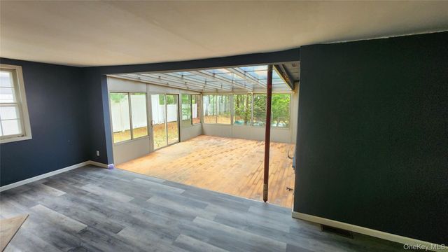 200 Oak Avenue, Flanders, NY 11901