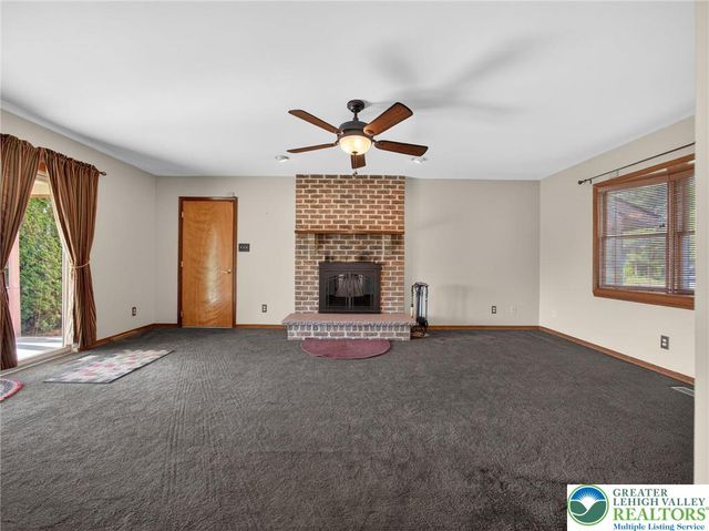 7098 Limerick Square, Bethlehem City, PA 18017