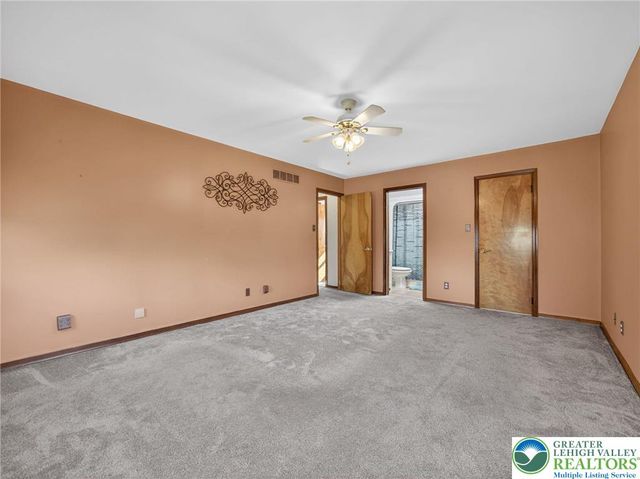 7098 Limerick Square, Bethlehem City, PA 18017