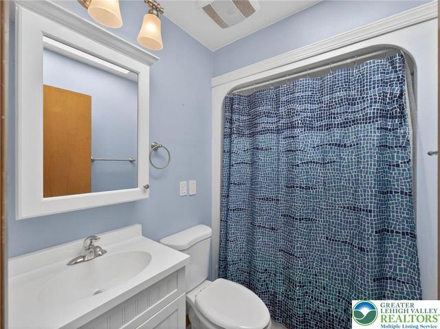 7098 Limerick Square, Bethlehem City, PA 18017