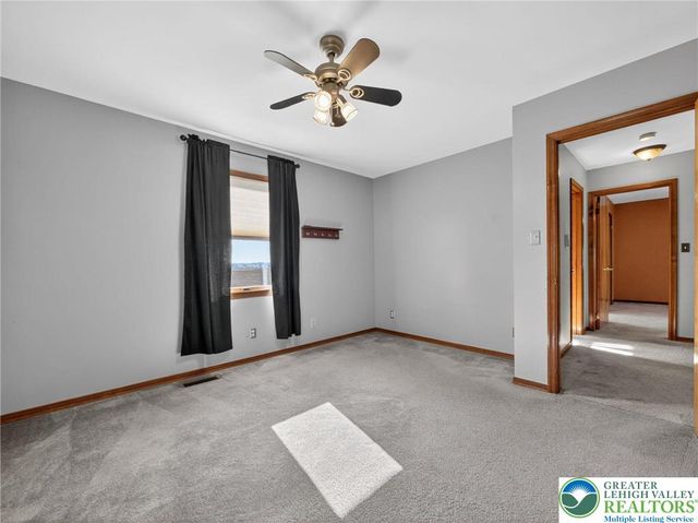 7098 Limerick Square, Bethlehem City, PA 18017