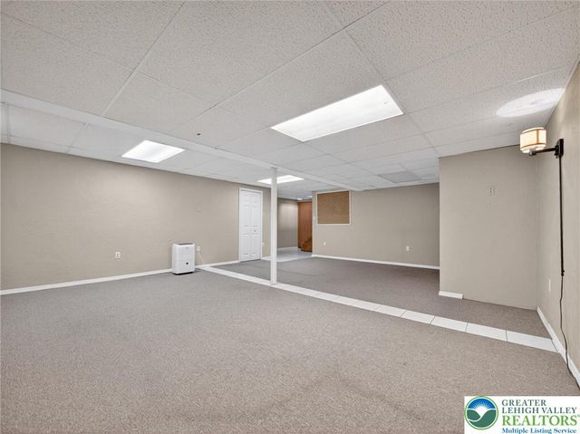 7098 Limerick Square, Bethlehem City, PA 18017