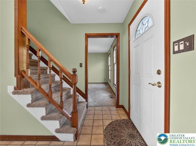 7098 Limerick Square, Bethlehem City, PA 18017