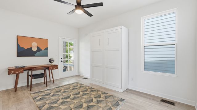 1018 Jackson St, Nashville, TN 37208
