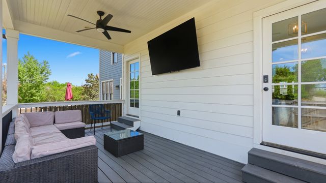 1018 Jackson St, Nashville, TN 37208