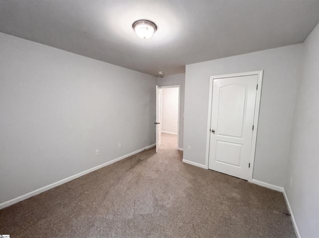 129 Saddlebrook Alley, Abbeville, SC 29671