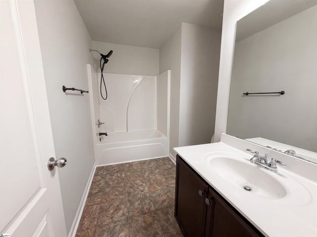 129 Saddlebrook Alley, Abbeville, SC 29671