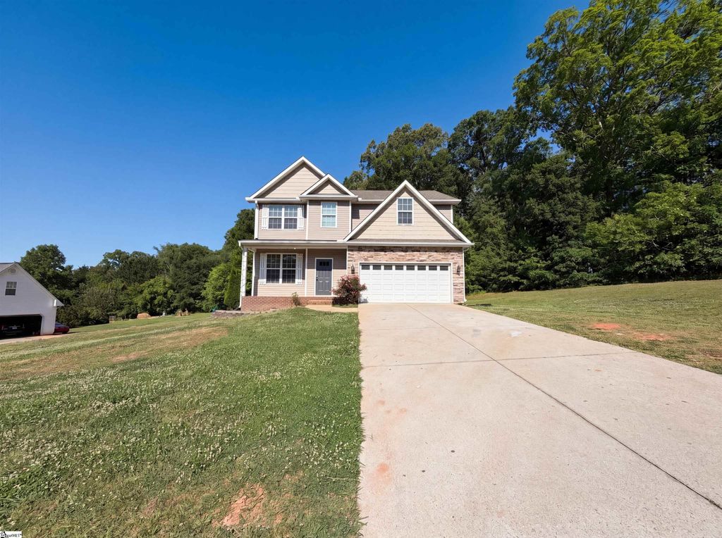 129 Saddlebrook Alley, Abbeville, SC 29671