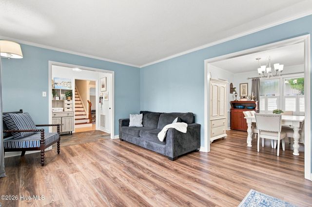10017 N Olde Towne Wynd SE, Belville, NC 28451