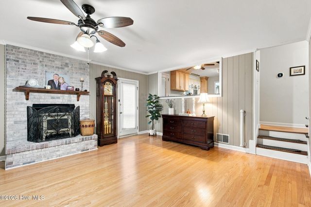 10017 N Olde Towne Wynd SE, Belville, NC 28451