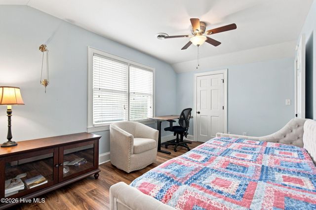 10017 N Olde Towne Wynd SE, Belville, NC 28451
