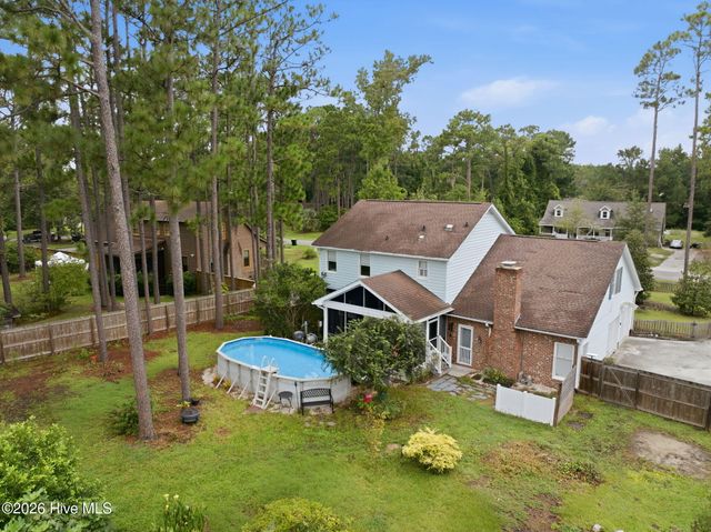 10017 N Olde Towne Wynd SE, Belville, NC 28451