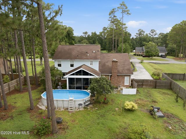 10017 N Olde Towne Wynd SE, Belville, NC 28451