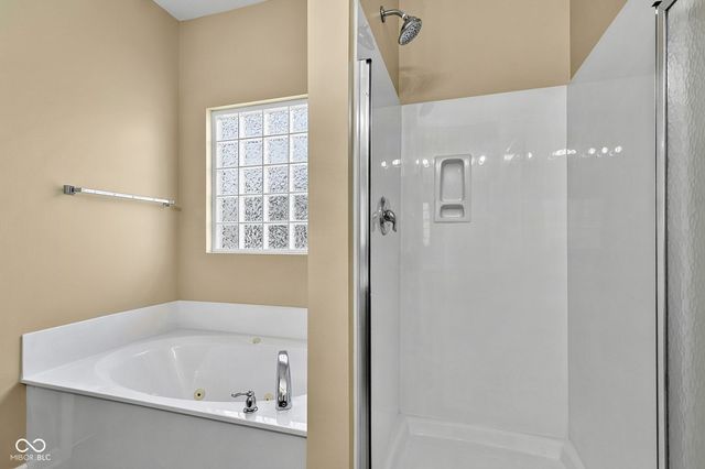 18921 Round Lake Road, Noblesville, IN 46060