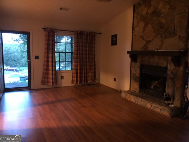 4817 Mainstreet Valley Trace, Stone Mountain, GA 30088
