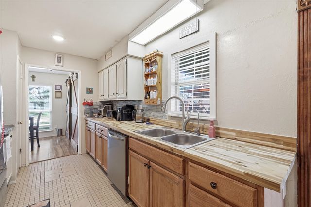 1322 Paris Drive, Garland, TX 75040