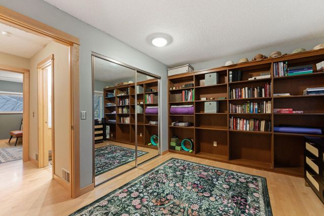 4235 Pillsbury Avenue S 23, Minneapolis, MN 55409