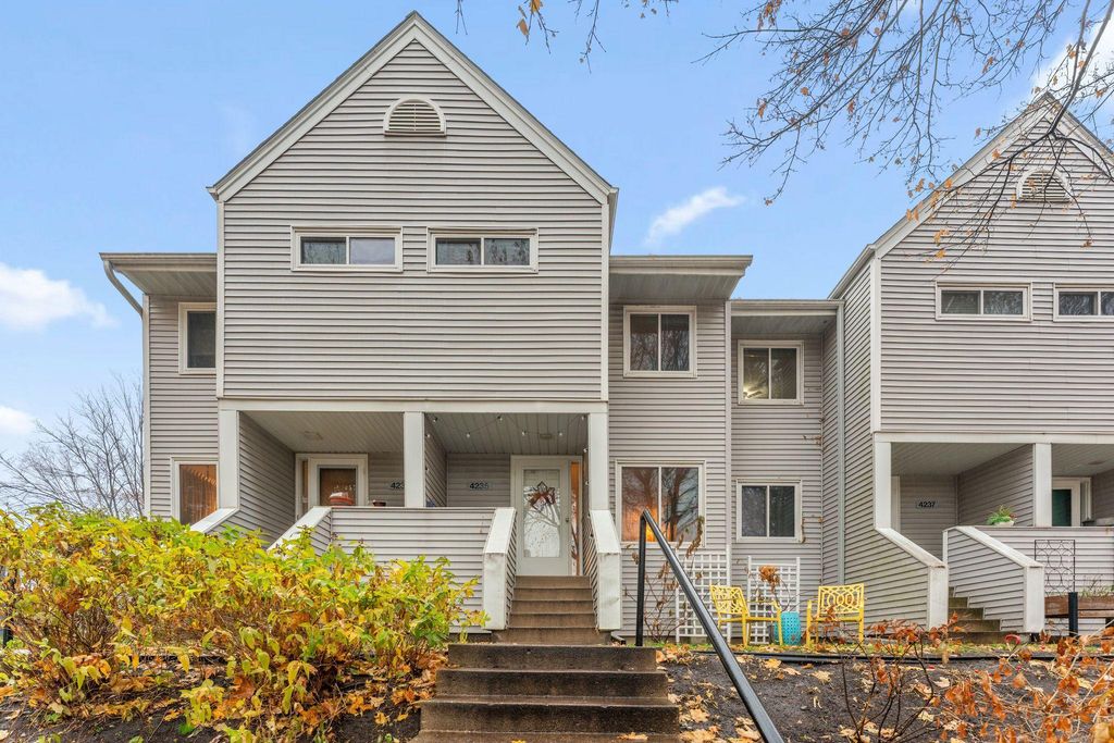 4235 Pillsbury Avenue S 23, Minneapolis, MN 55409