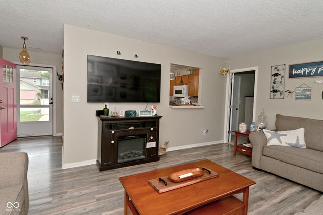6604 Bertha Street, Indianapolis, IN 46241