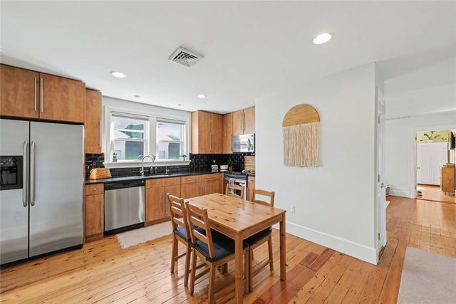 53 Governor Street 3, Providence, RI 02906
