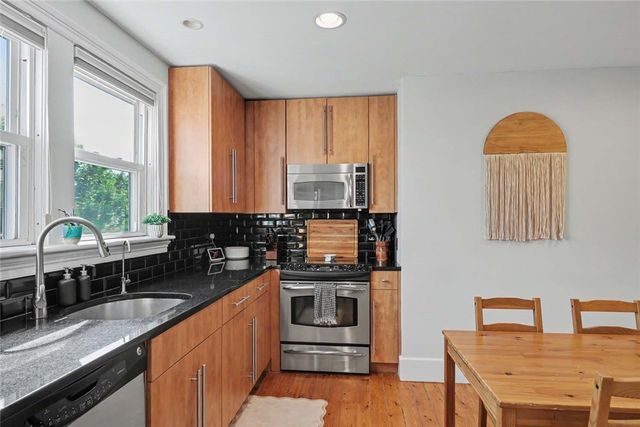 53 Governor Street 3, Providence, RI 02906