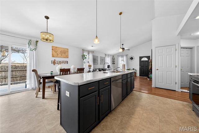 2239 Wismer Avenue, Overland, MO 63114