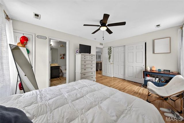 2239 Wismer Avenue, Overland, MO 63114