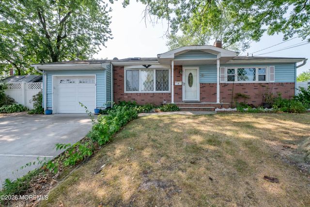 2 Garden Terrace, Hazlet, NJ 07730
