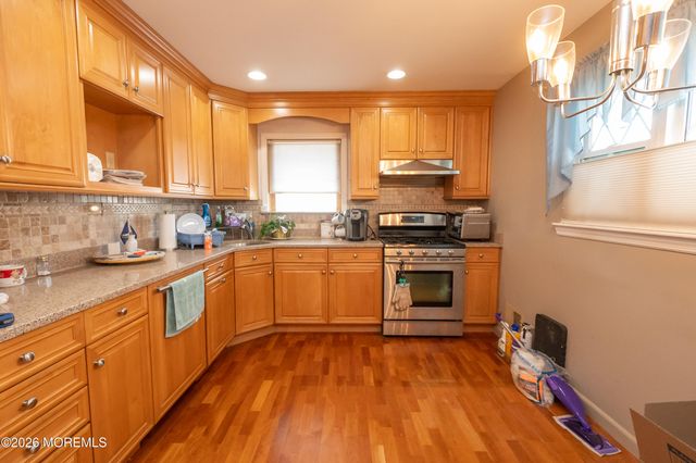 2 Garden Terrace, Hazlet, NJ 07730
