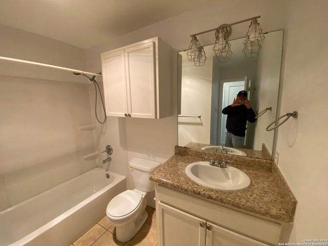 810 STATION ST, Converse, TX 78109