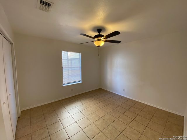 810 STATION ST, Converse, TX 78109