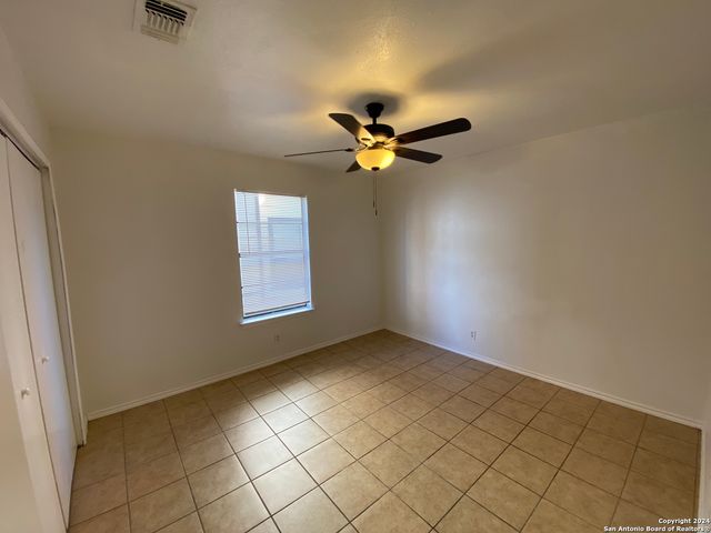 810 STATION ST, Converse, TX 78109