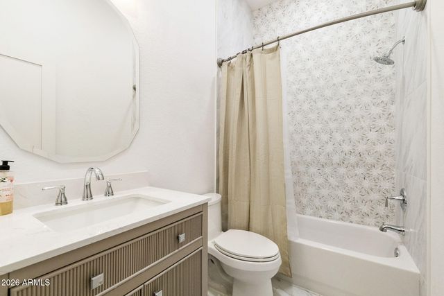 23817 S HARMONY Way, Sun Lakes, AZ 85248