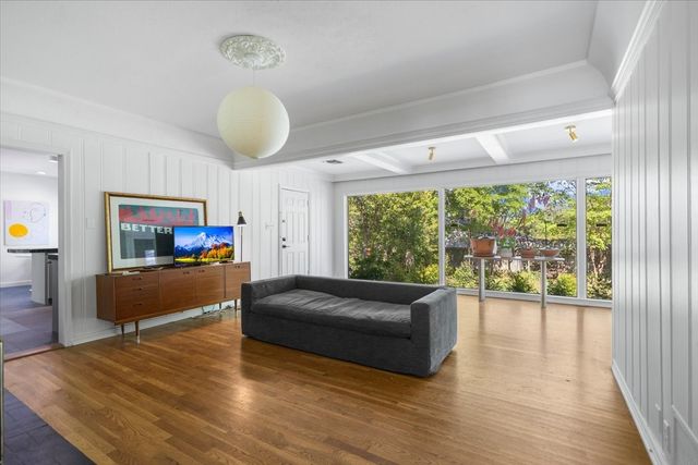 1420 S Donnybrook Avenue, Tyler, TX 75701