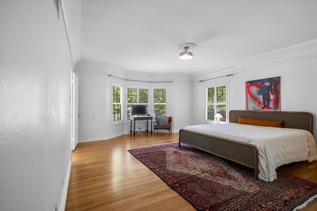 1420 S Donnybrook Avenue, Tyler, TX 75701