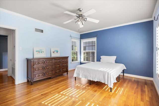 1420 S Donnybrook Avenue, Tyler, TX 75701