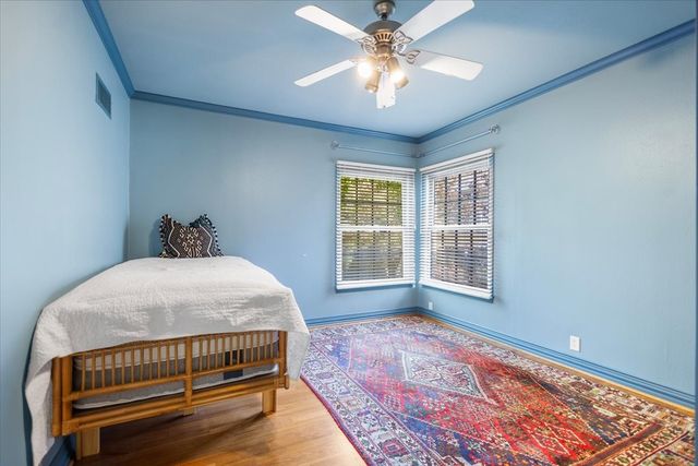 1420 S Donnybrook Avenue, Tyler, TX 75701