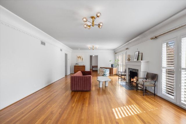 1420 S Donnybrook Avenue, Tyler, TX 75701