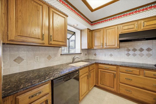 707 Stillwater Drive, Rockwall, TX 75087